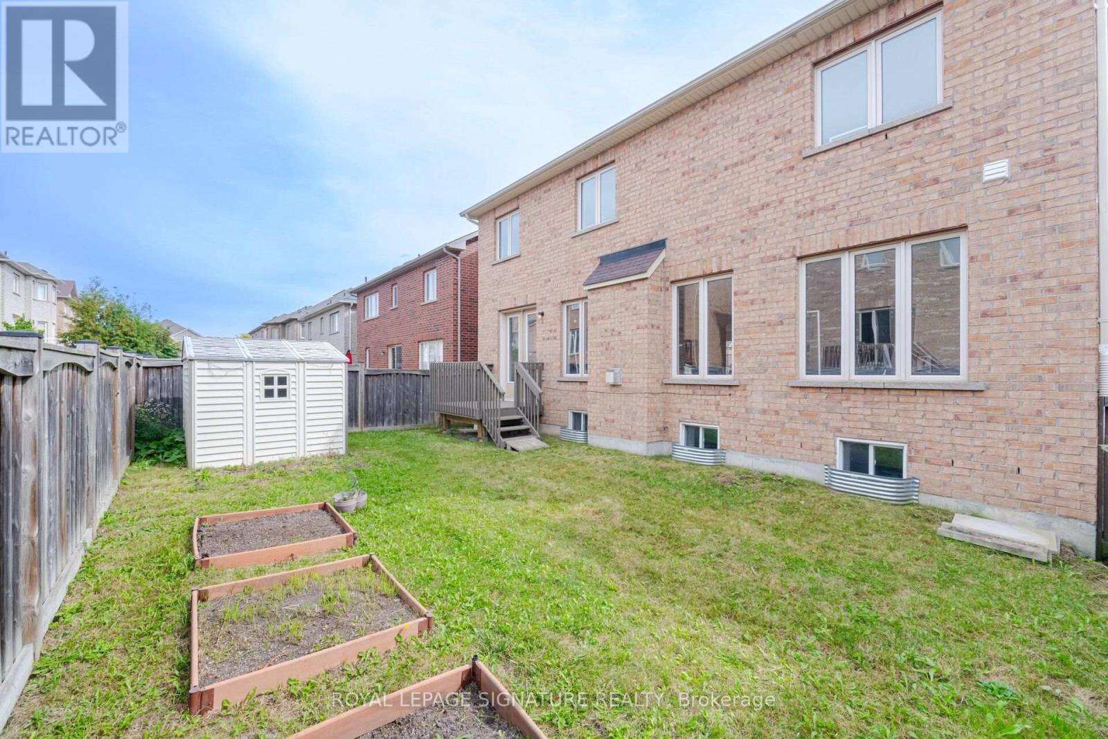 8 Farmhouse Crescent, Richmond Hill, Ontario  L4E 0K1 - Photo 49 - N13815248