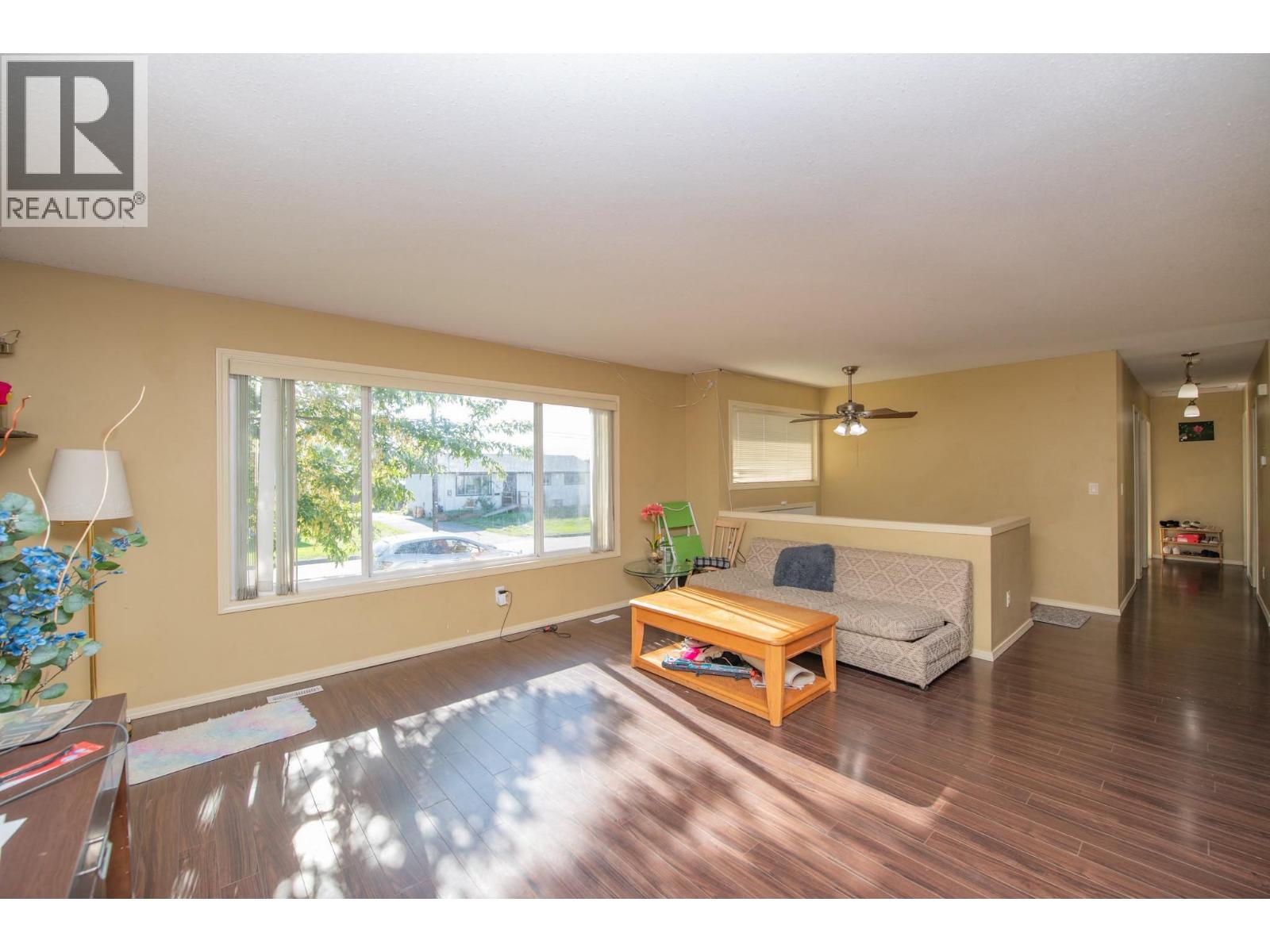 4301 16th Avenue, Vernon, British Columbia  V1t 6P3 - Photo 10 - 10401458