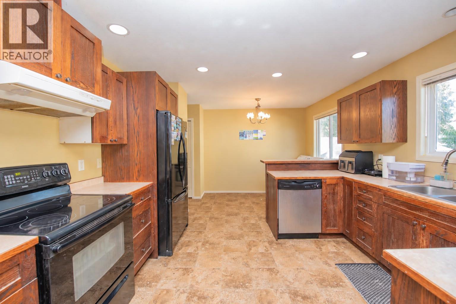 4301 16th Avenue, Vernon, British Columbia  V1t 6P3 - Photo 13 - 10401458