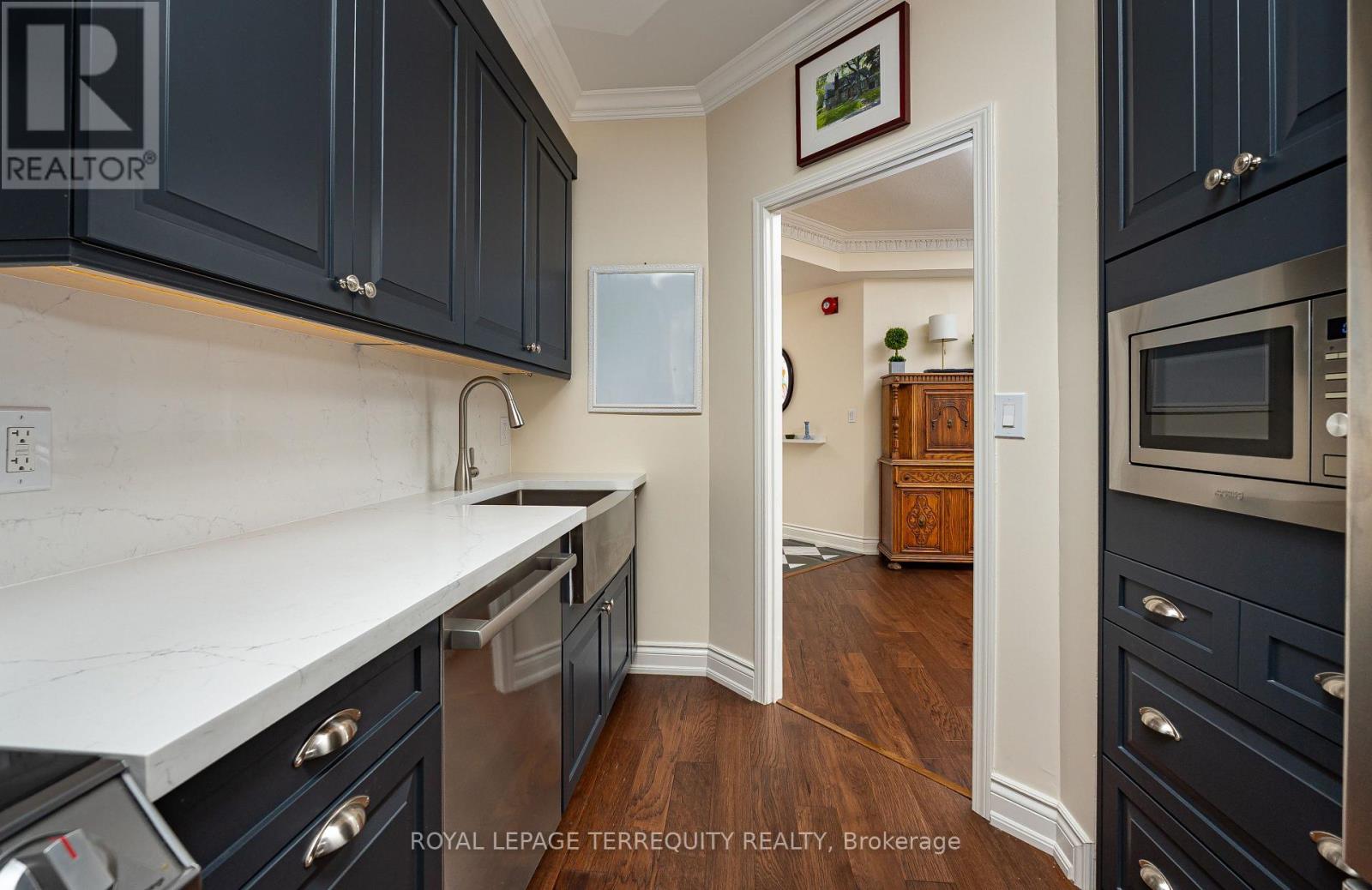 407 - 935 Royal York Road, Toronto, Ontario  M8Y 4H1 - Photo 14 - W13815114