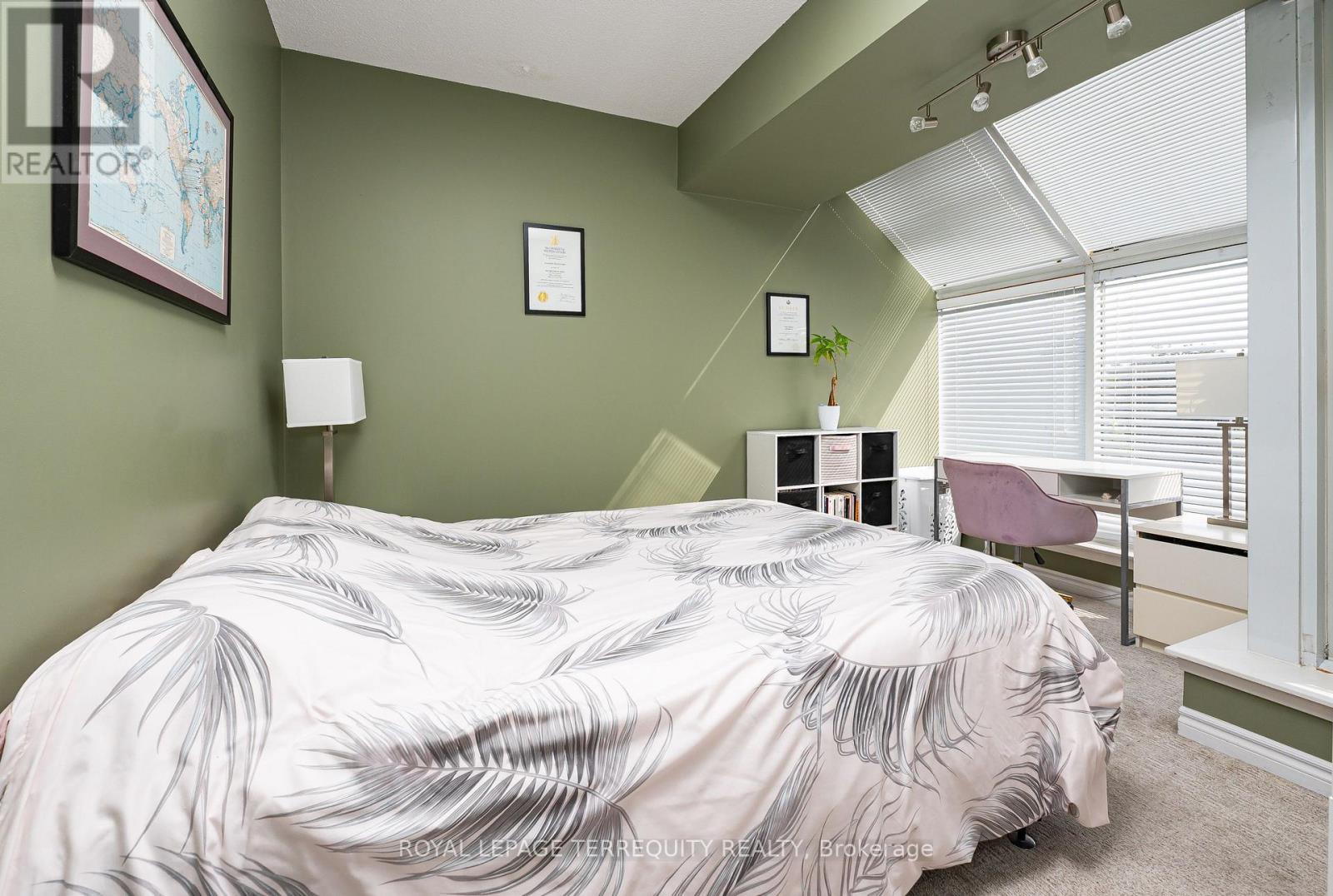 407 - 935 Royal York Road, Toronto, Ontario  M8Y 4H1 - Photo 17 - W13815114