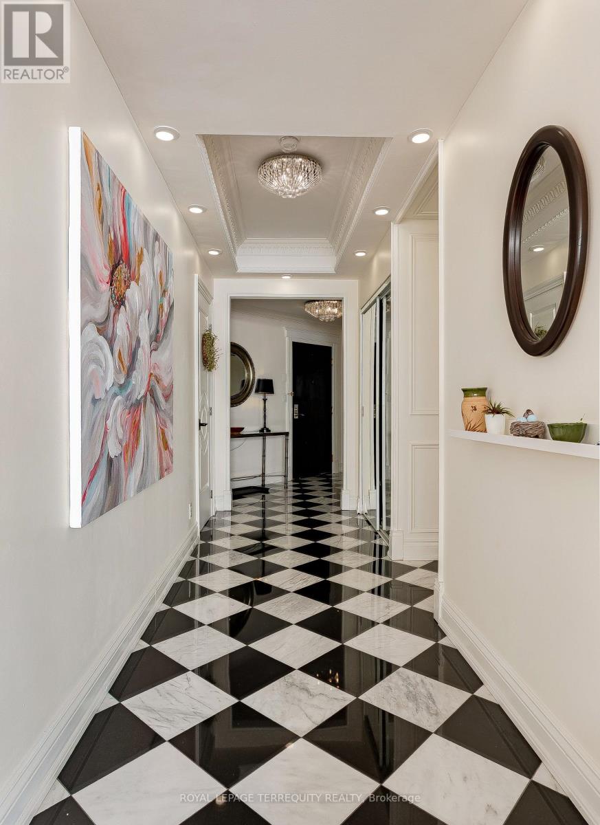 407 - 935 Royal York Road, Toronto, Ontario  M8Y 4H1 - Photo 4 - W13815114