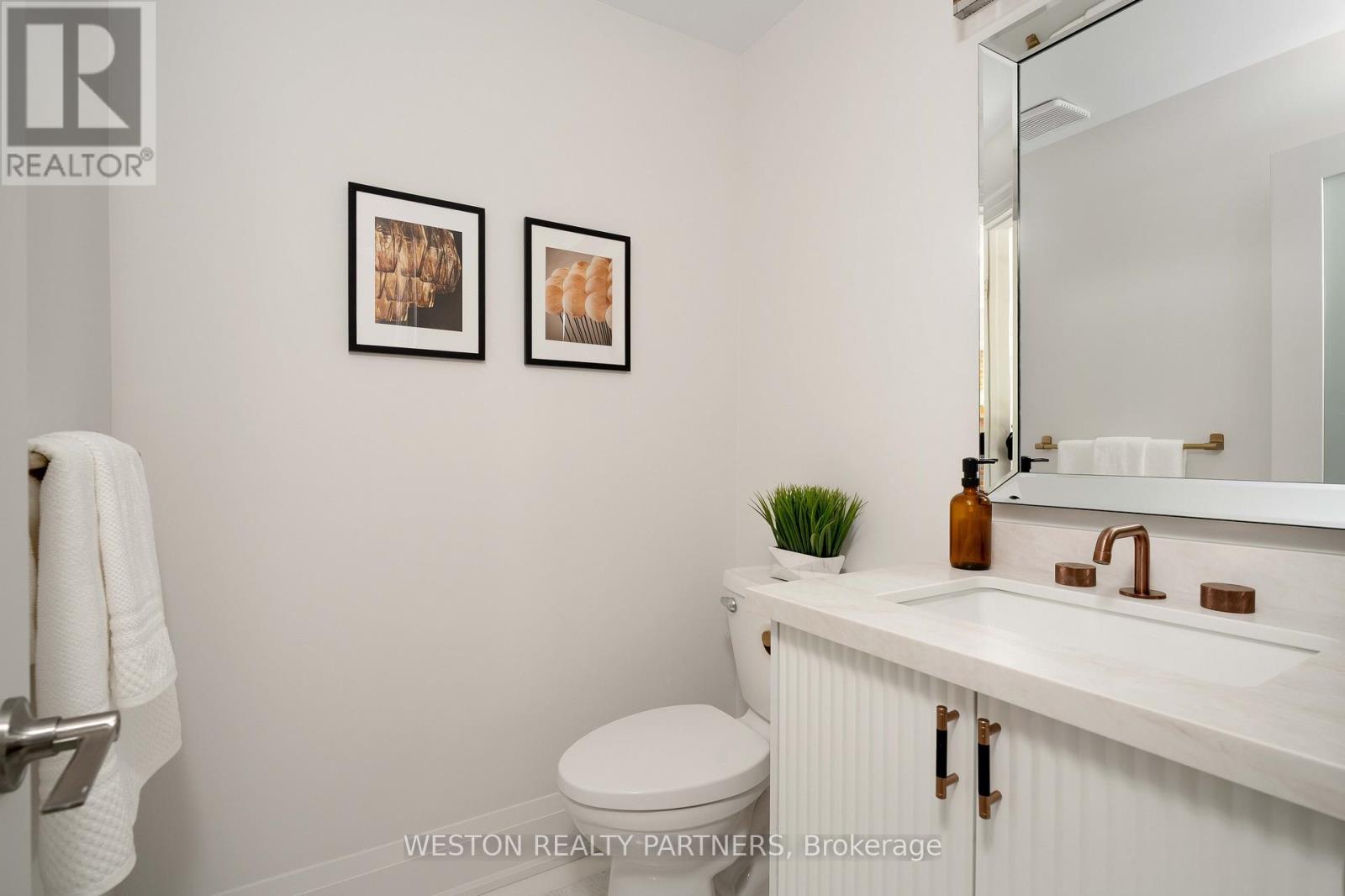 19 Mattice Road, Toronto, Ontario  M9A 1E1 - Photo 22 - W13815124