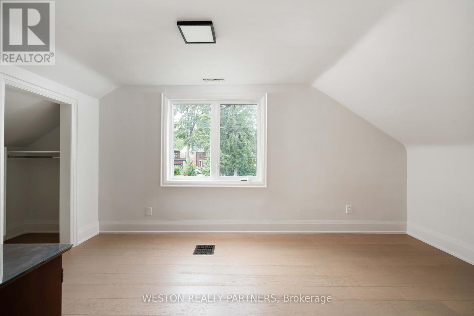 19 Mattice Road, Toronto, Ontario  M9A 1E1 - Photo 27 - W13815124