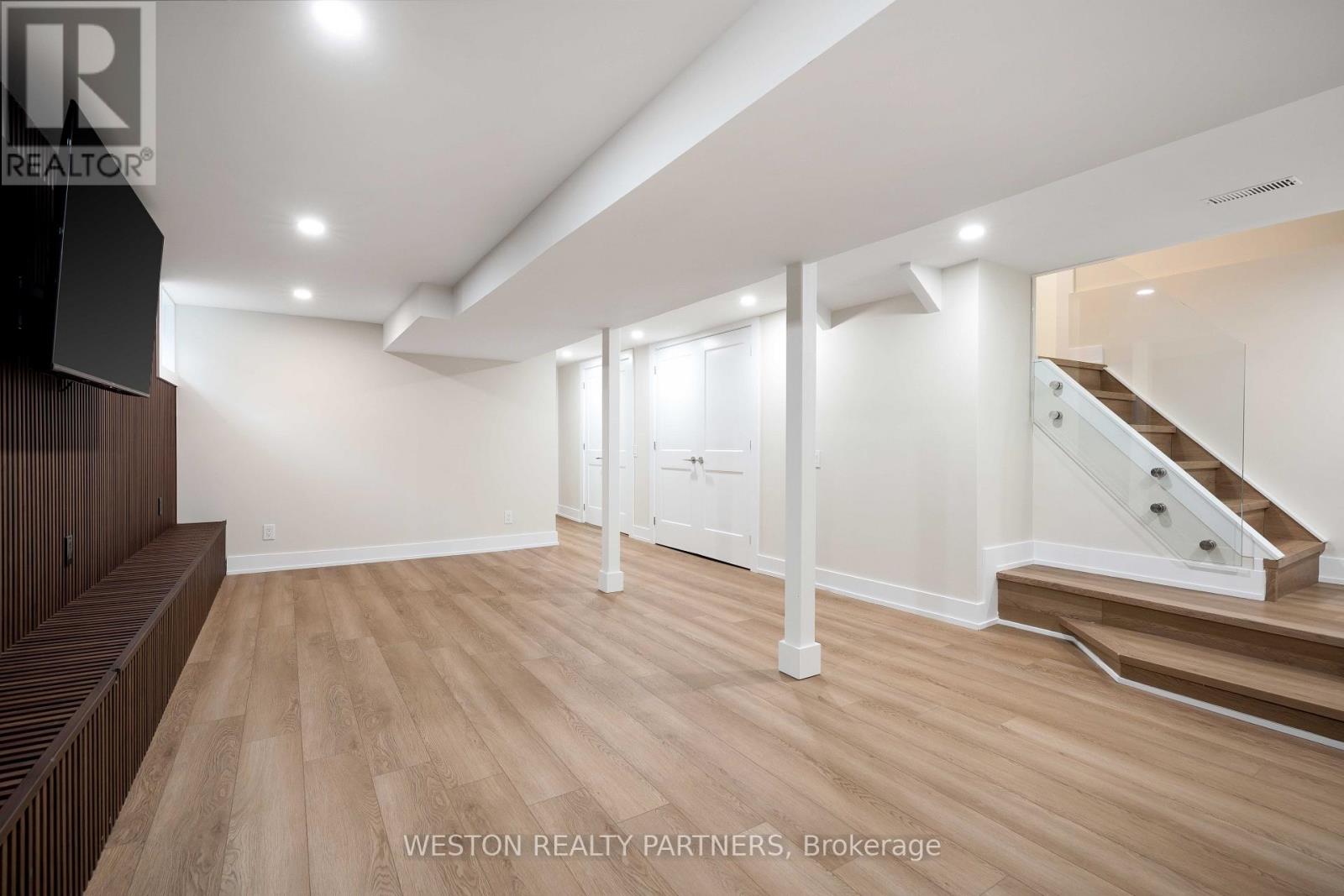 19 Mattice Road, Toronto, Ontario  M9A 1E1 - Photo 36 - W13815124