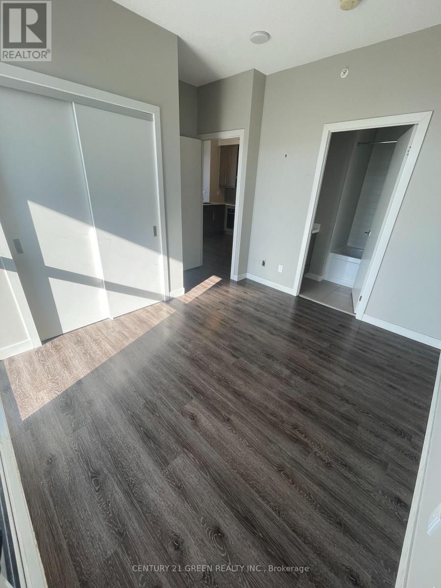 2208 - 2087 Fairview Street, Burlington, Ontario  L7R 0E5 - Photo 13 - W13815192