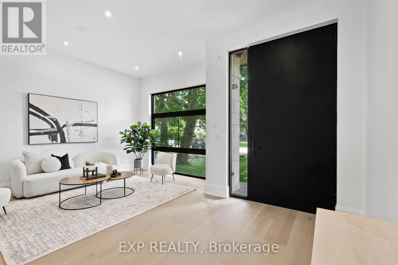 51 Thirty Ninth Street, Toronto, Ontario  M8W 3M6 - Photo 2 - W13815218