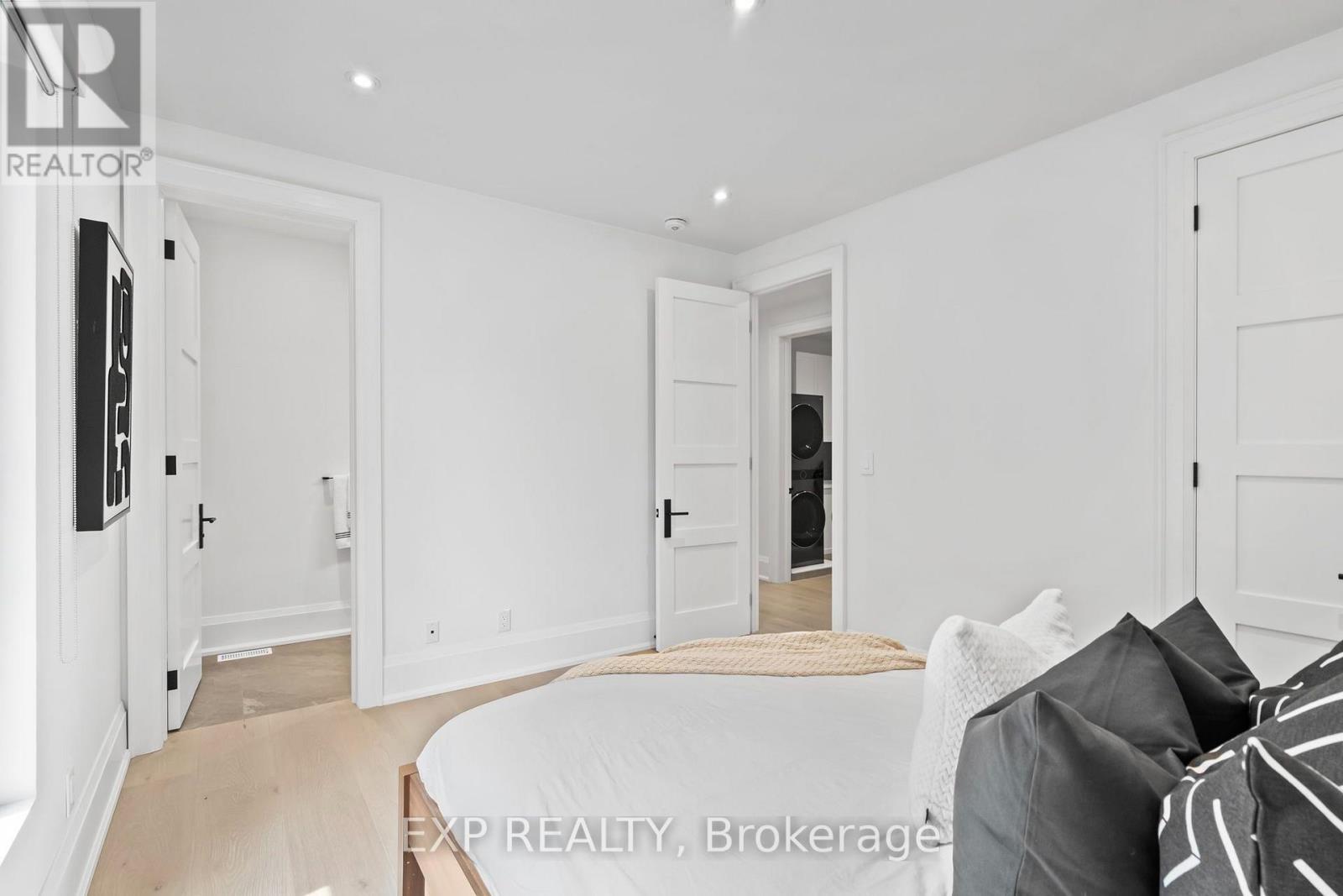 51 Thirty Ninth Street, Toronto, Ontario  M8W 3M6 - Photo 24 - W13815218