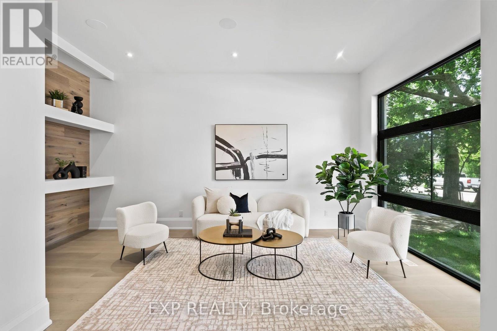 51 Thirty Ninth Street, Toronto, Ontario  M8W 3M6 - Photo 3 - W13815218