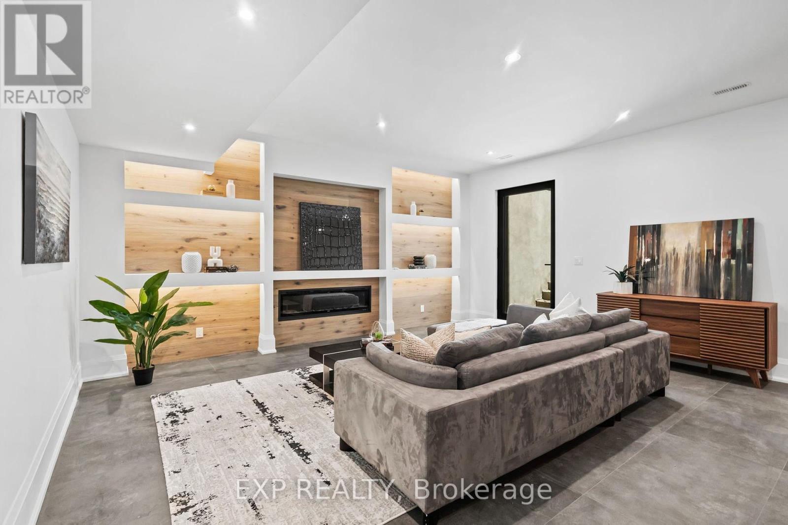 51 Thirty Ninth Street, Toronto, Ontario  M8W 3M6 - Photo 35 - W13815218