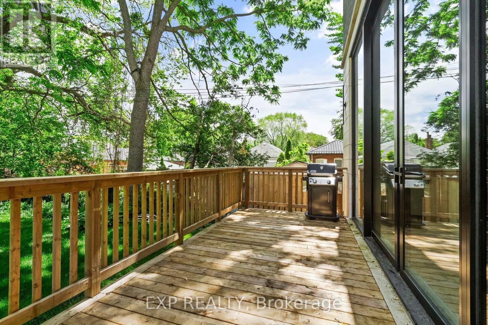51 Thirty Ninth Street, Toronto, Ontario  M8W 3M6 - Photo 44 - W13815218