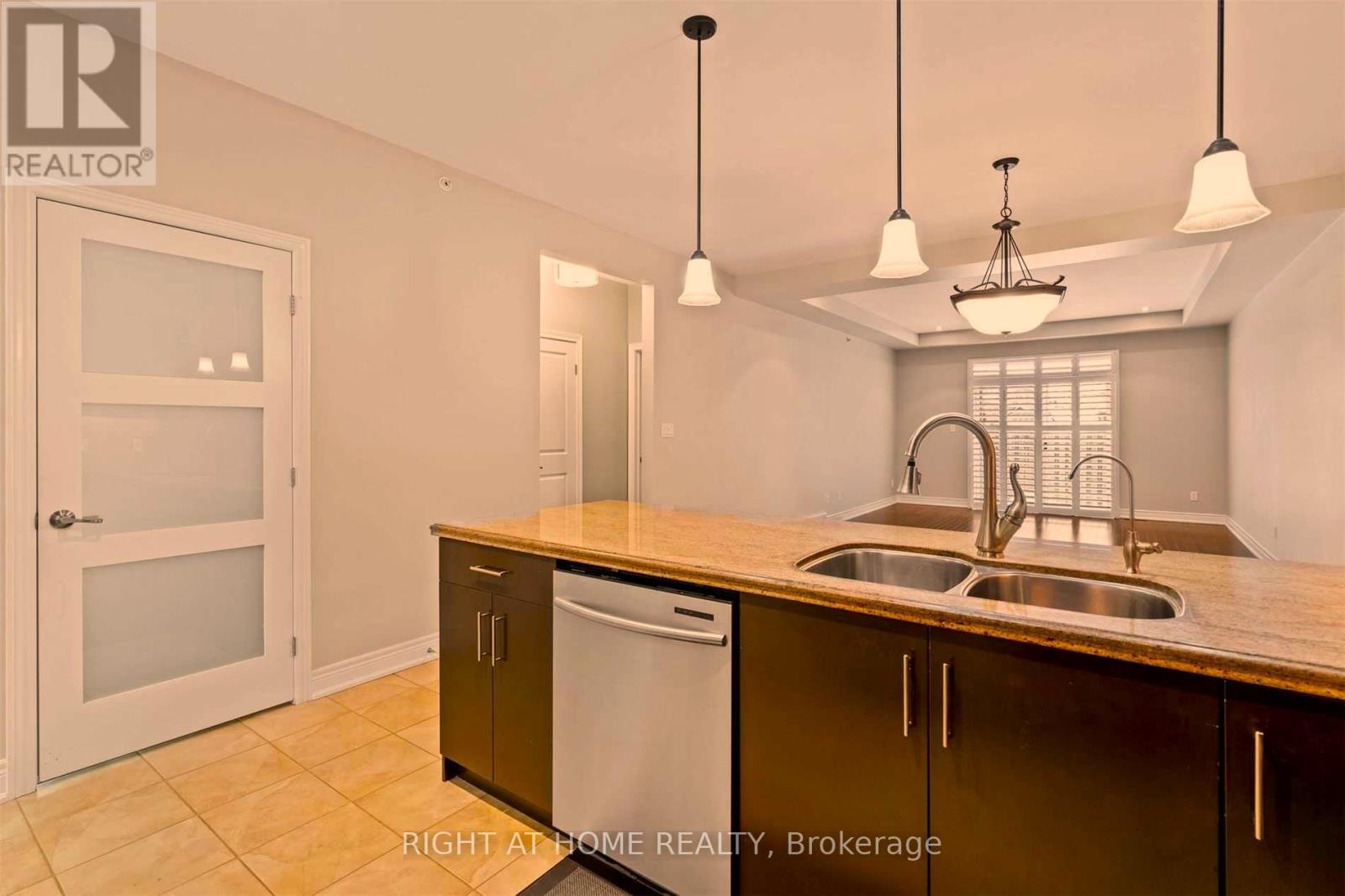 8 Glory Hill Road, St. Catharines, Ontario  L2P 0C6 - Photo 10 - X13815034