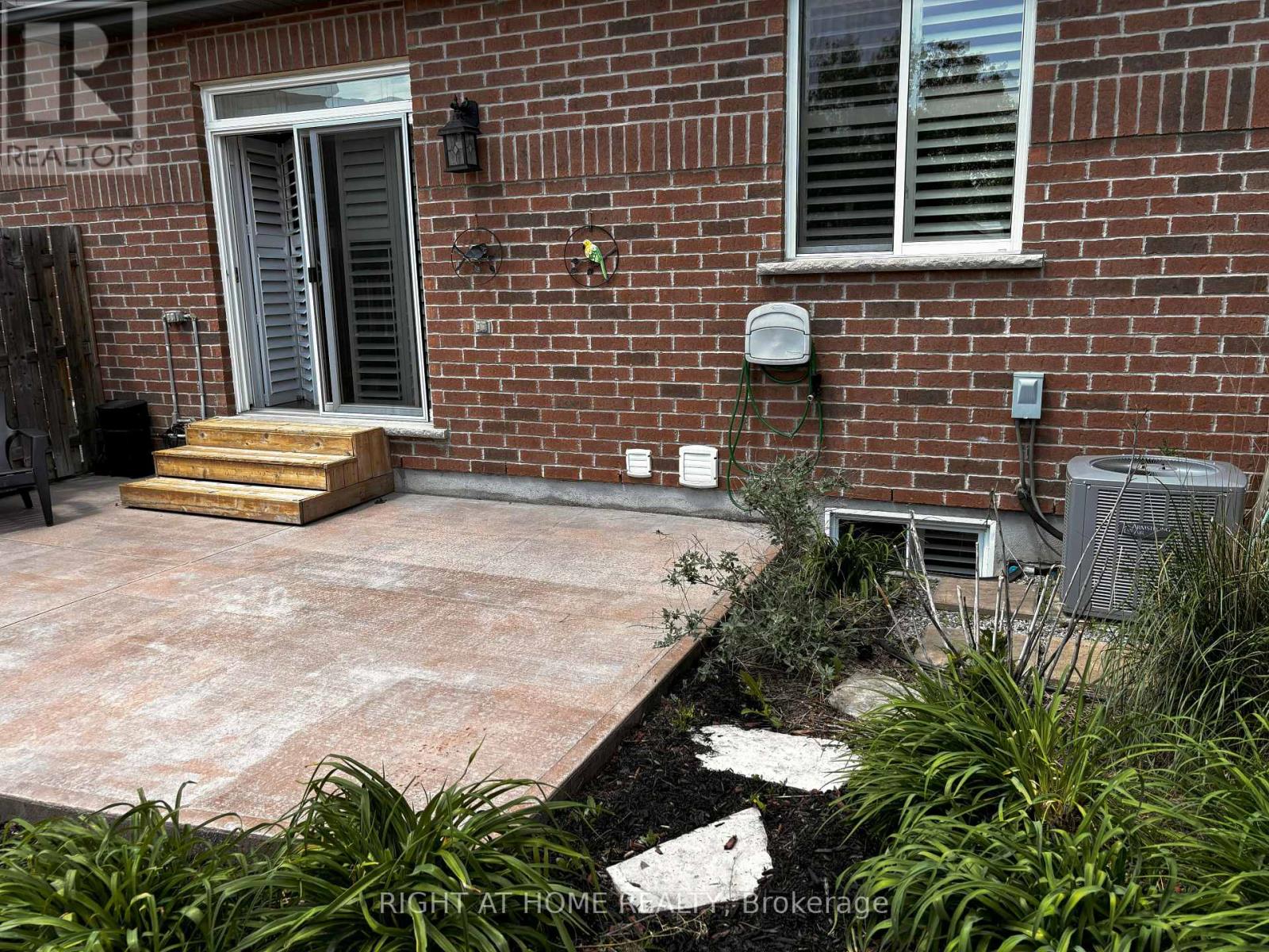 8 Glory Hill Road, St. Catharines, Ontario  L2P 0C6 - Photo 28 - X13815034
