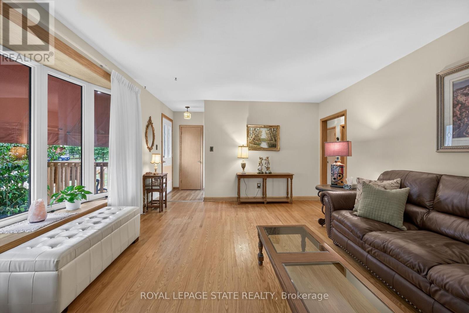 390 East 37th Street, Hamilton, Ontario  L8V 4B8 - Photo 14 - X13815072