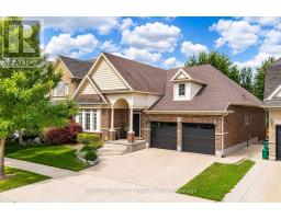 213 EDGEWATER CRESCENT, Kitchener, Ontario
