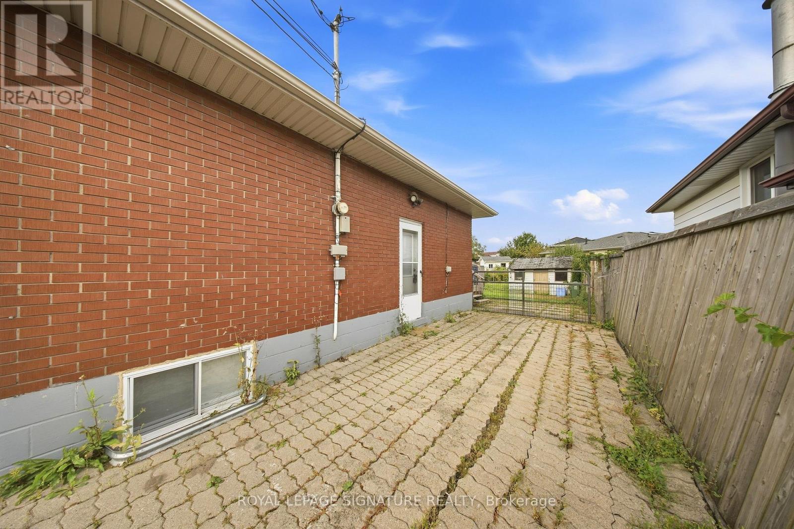 Bsmt - 85 Kenora Avenue, Hamilton, Ontario  L8E 1C3 - Photo 2 - X13815282