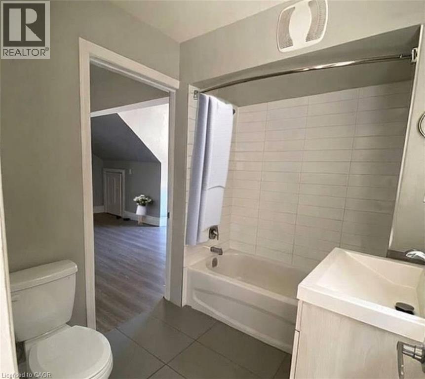 72 Victoria Avenue S Unit# 103, Hamilton, Ontario  L8N 2S7 - Photo 5 - 40865194
