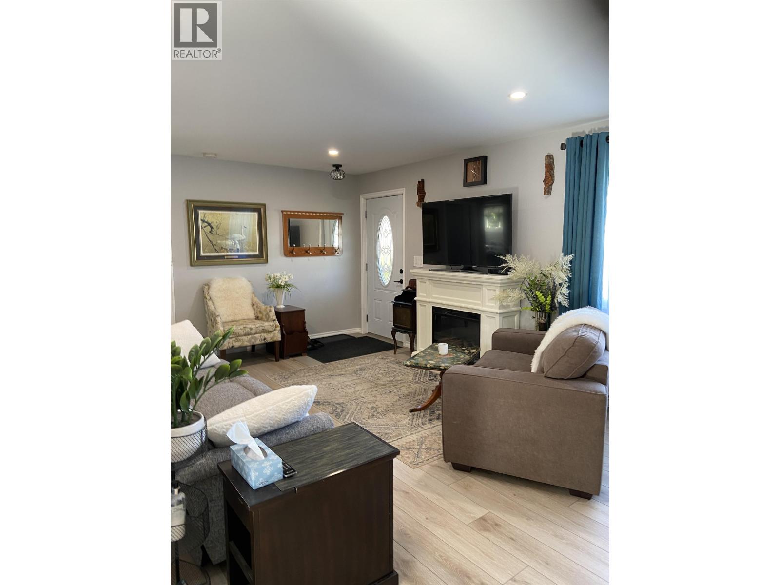 4719 Olson Avenue, Terrace, British Columbia  V8G 2A4 - Photo 4 - R3167876