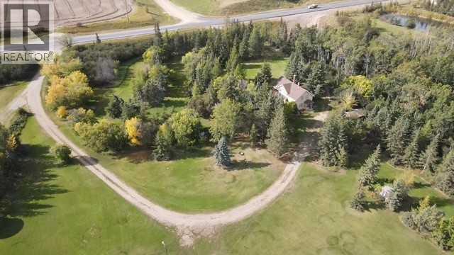 841077 Hwy 743 photo 2