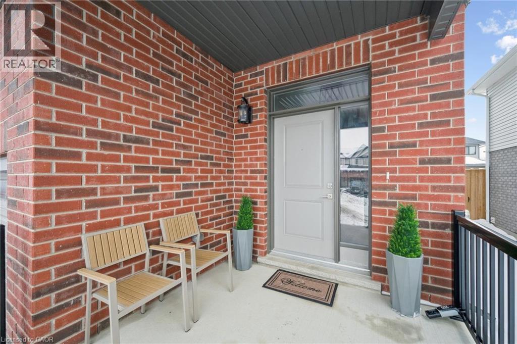 138 Woodberry Crescent, Elmira, Ontario  N3B 0E5 - Photo 4 - 40864943
