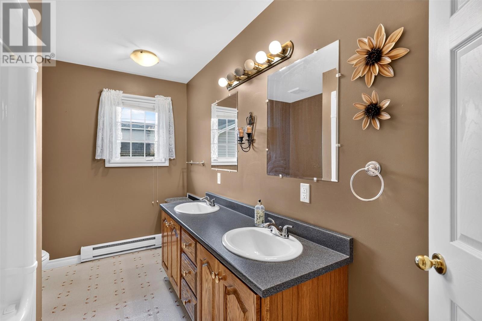 6 Harbourview Drive, Arnold's Cove — photo 43