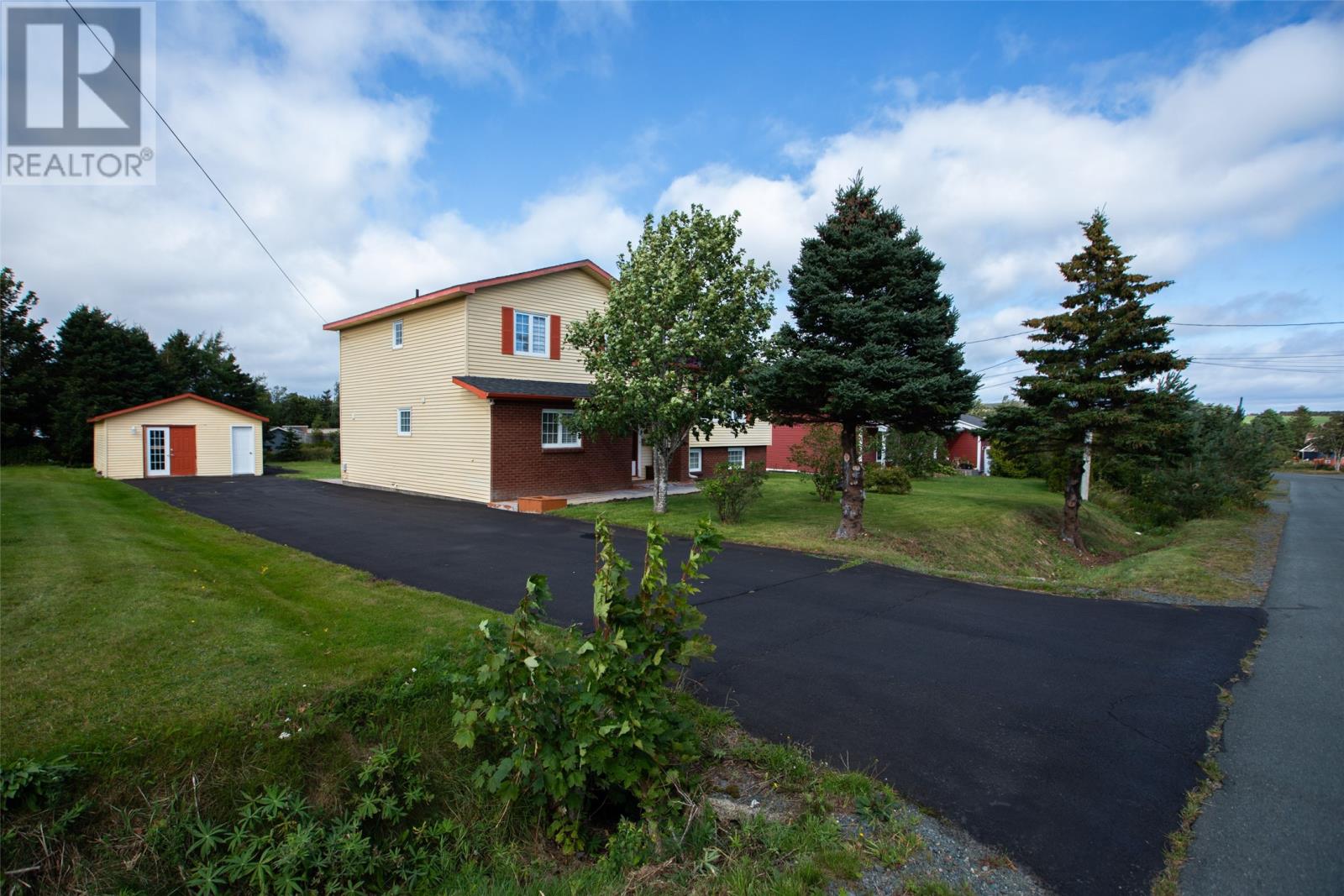 40 Bartons Road, St. John's — photo 2