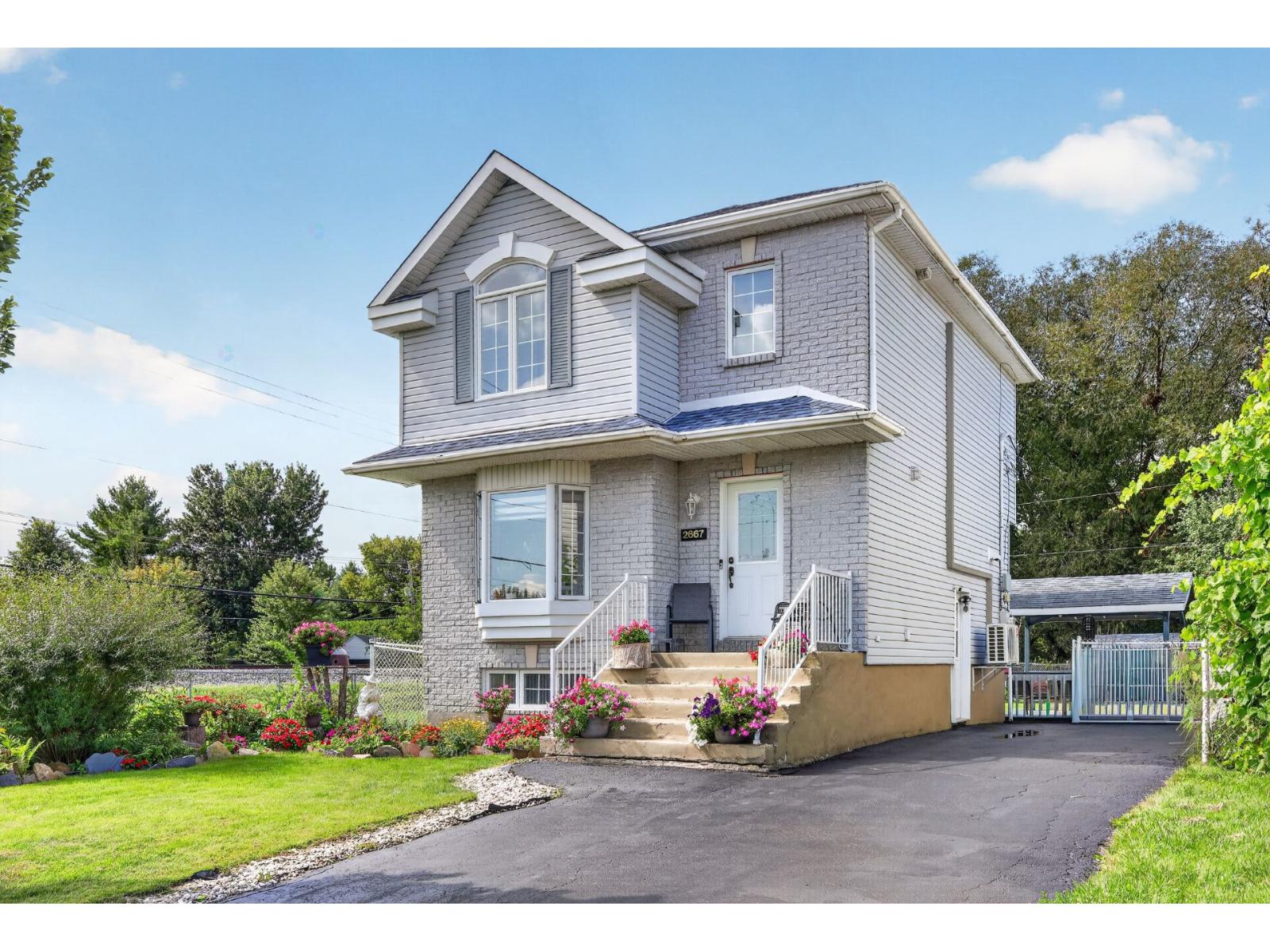 2667 Rue Justine-Poirier Vaudreuil-Dorion Quebec Canada J7V8Z1 2