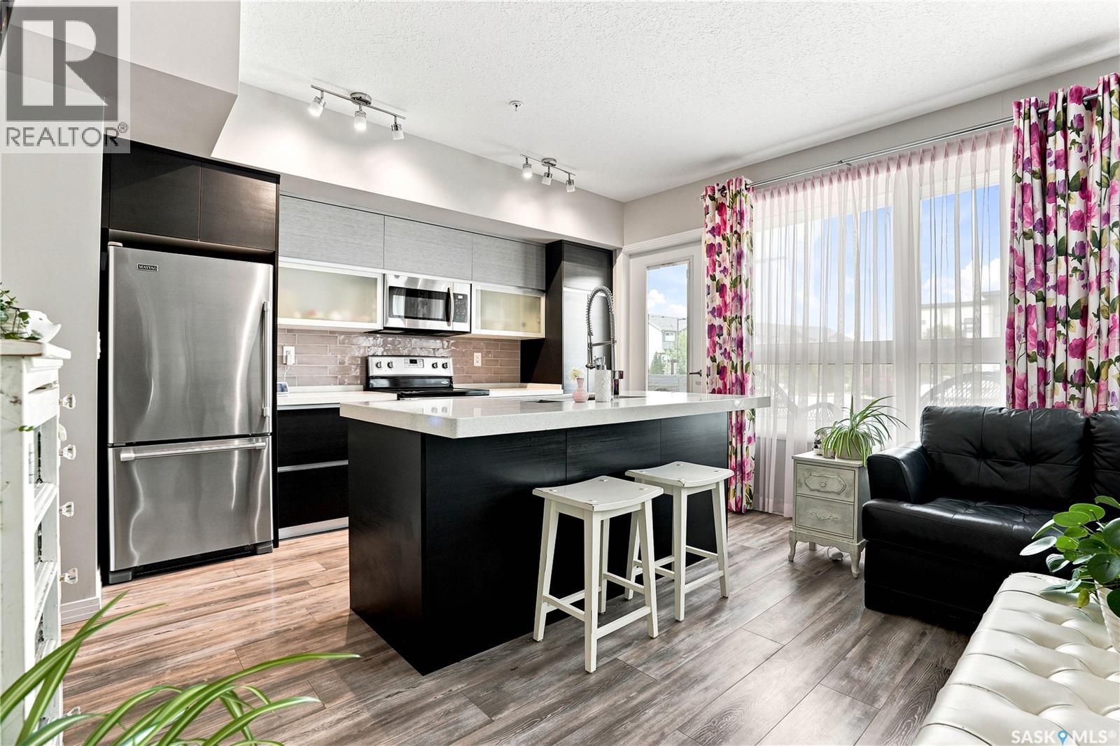 108 235 Evergreen Square, Saskatoon, Saskatchewan  S7W 0T9 - Photo 3 - SK049163