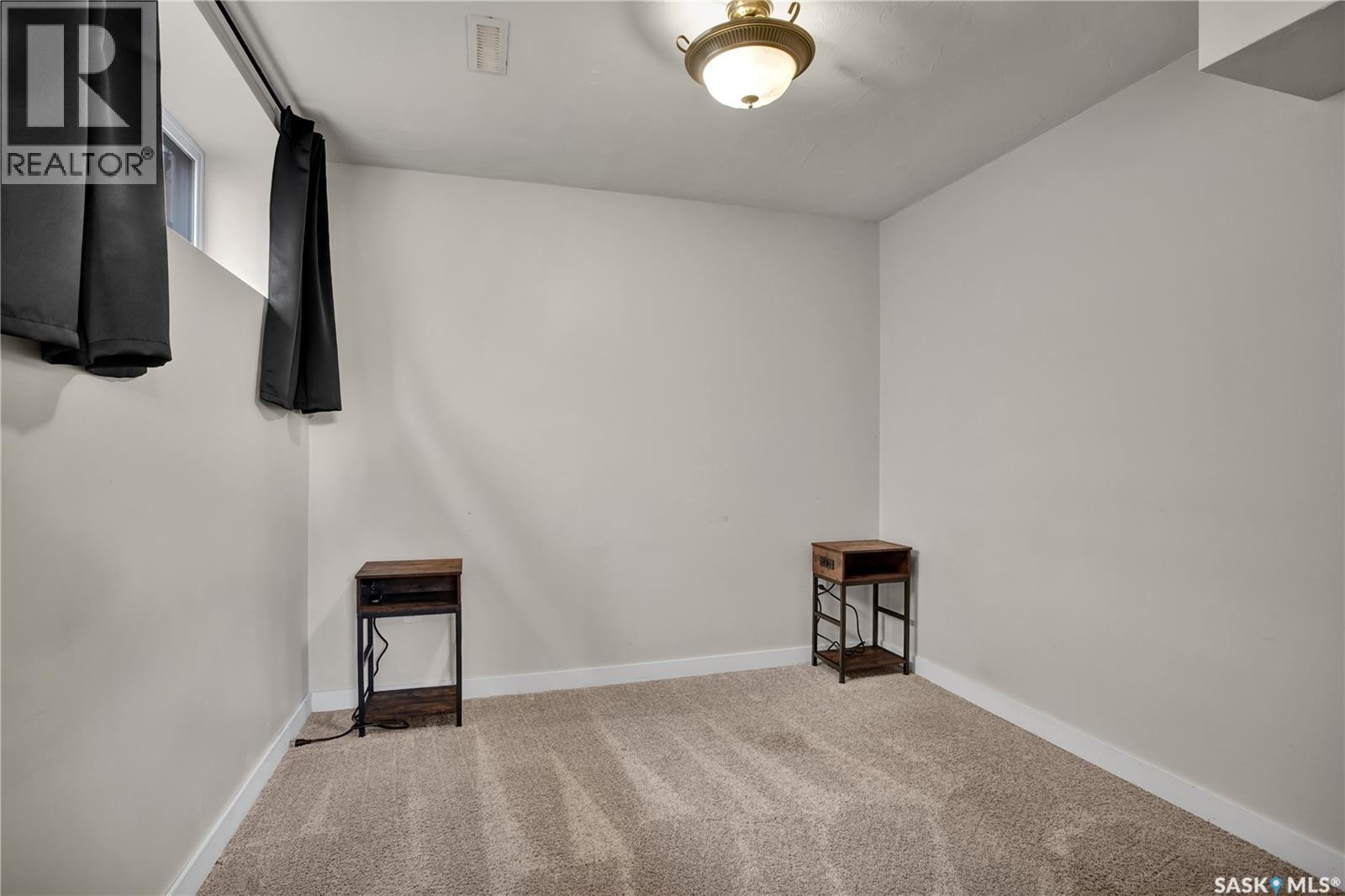 123 Whalley Crescent, Saskatoon, Saskatchewan  S7T 0H9 - Photo 19 - SK049156