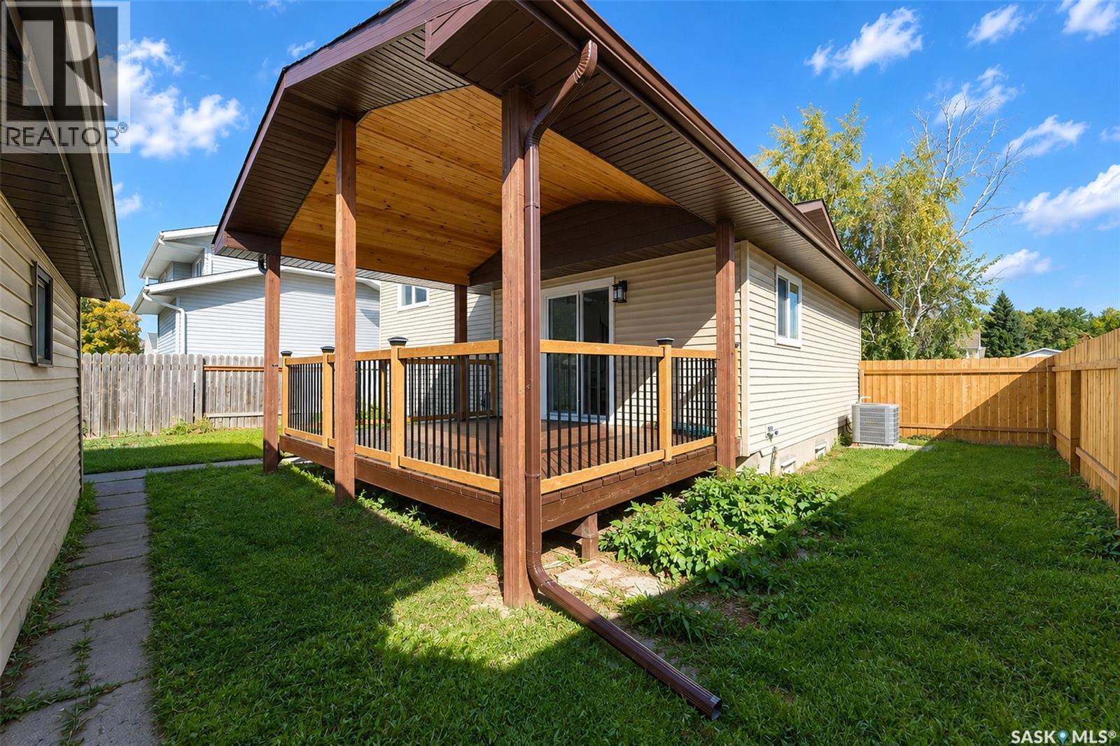 734 Sherry Way, Saskatoon, Saskatchewan  S7M 5R7 - Photo 38 - SK049151