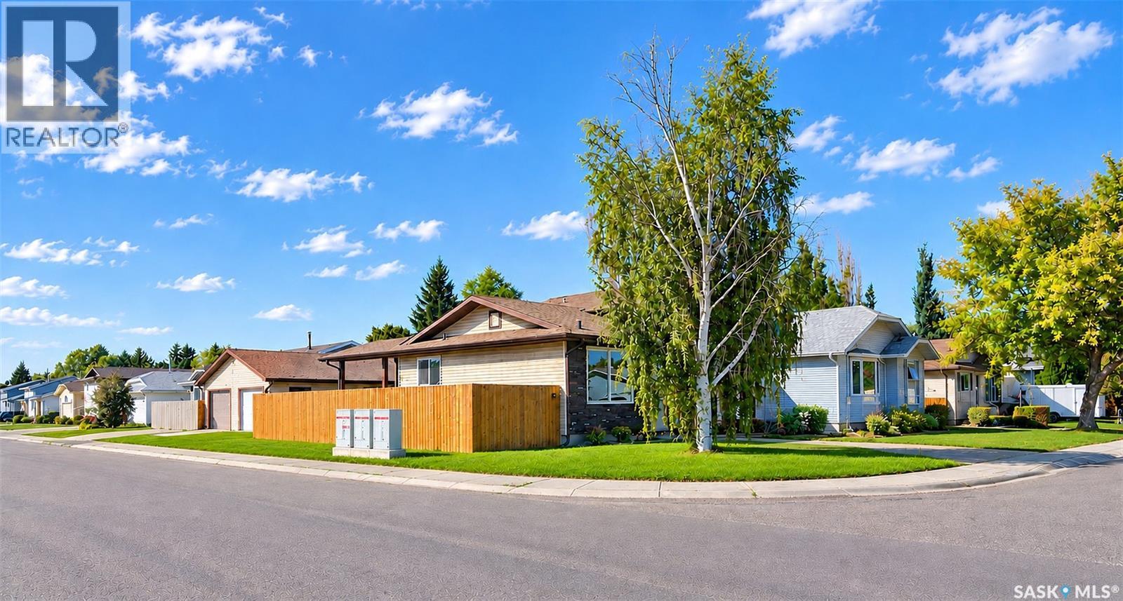734 Sherry Way, Saskatoon, Saskatchewan  S7M 5R7 - Photo 46 - SK049151