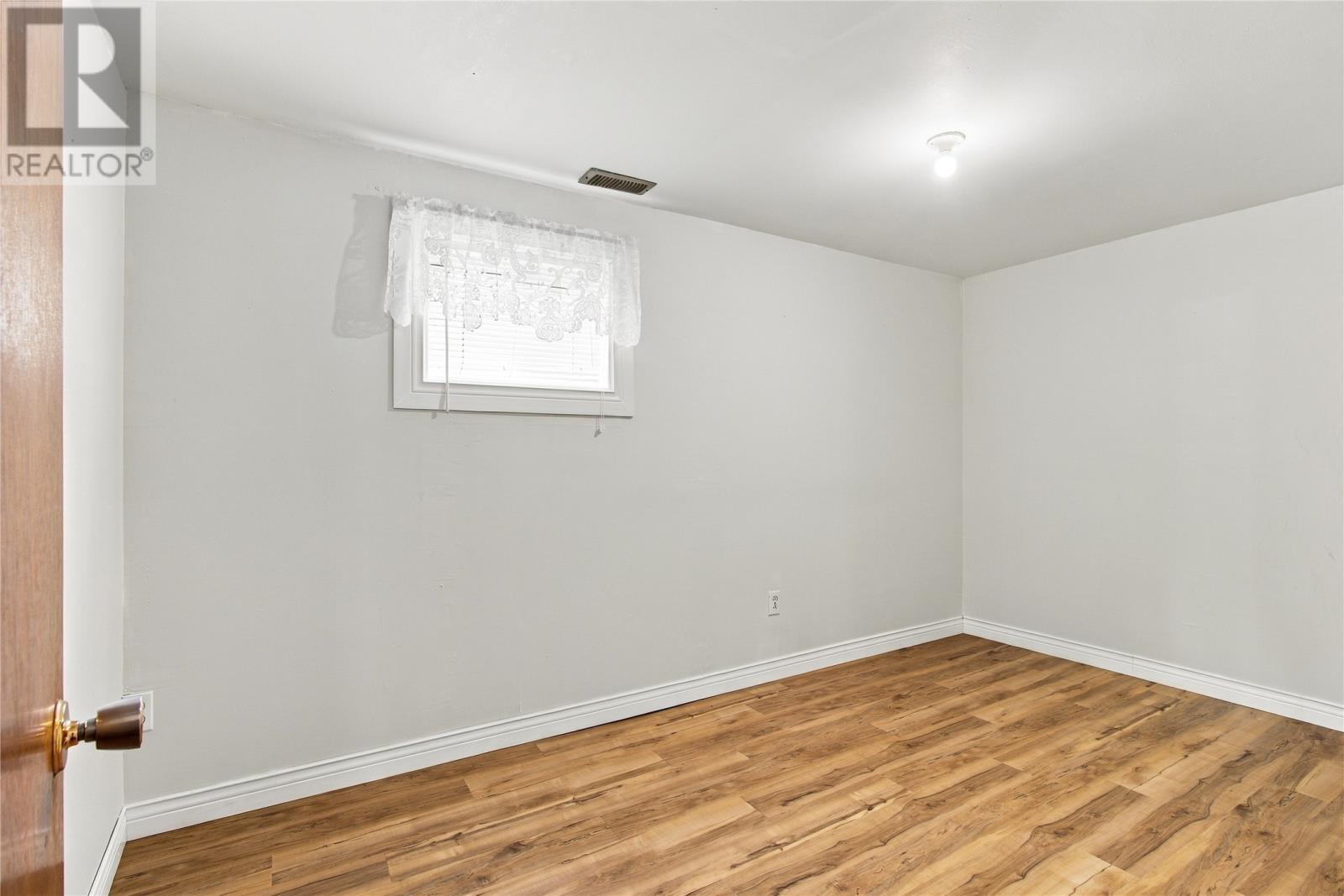 127 Main Road, Mobile — photo 37