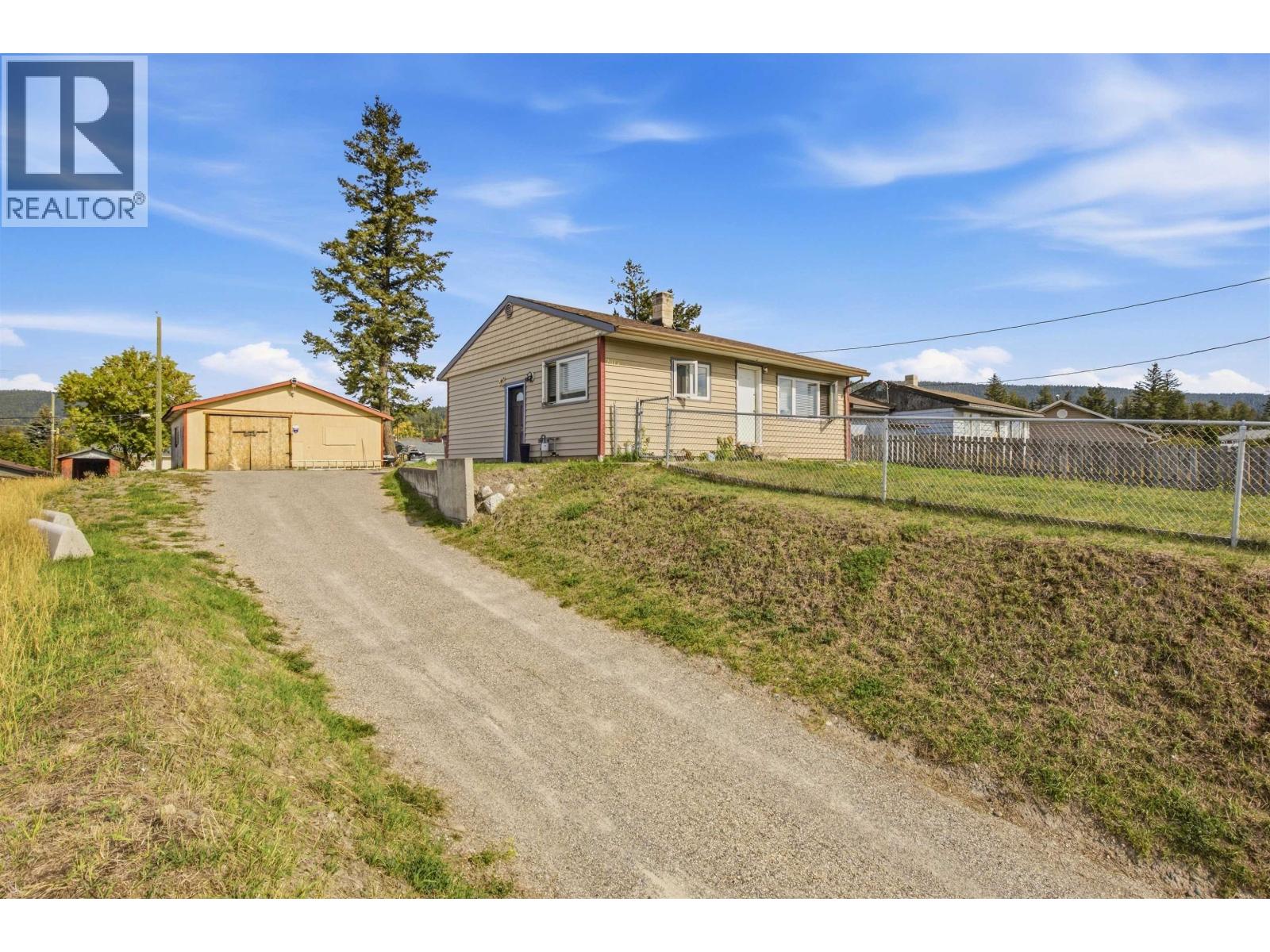 2014 N Mackenzie Avenue, Williams Lake, British Columbia V2G 1P3 - Photo 20 - R3168322