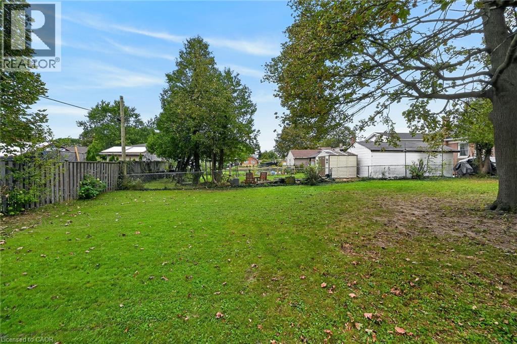 390 East 37th Street, Hamilton, Ontario  L8V 4B8 - Photo 42 - 40863488