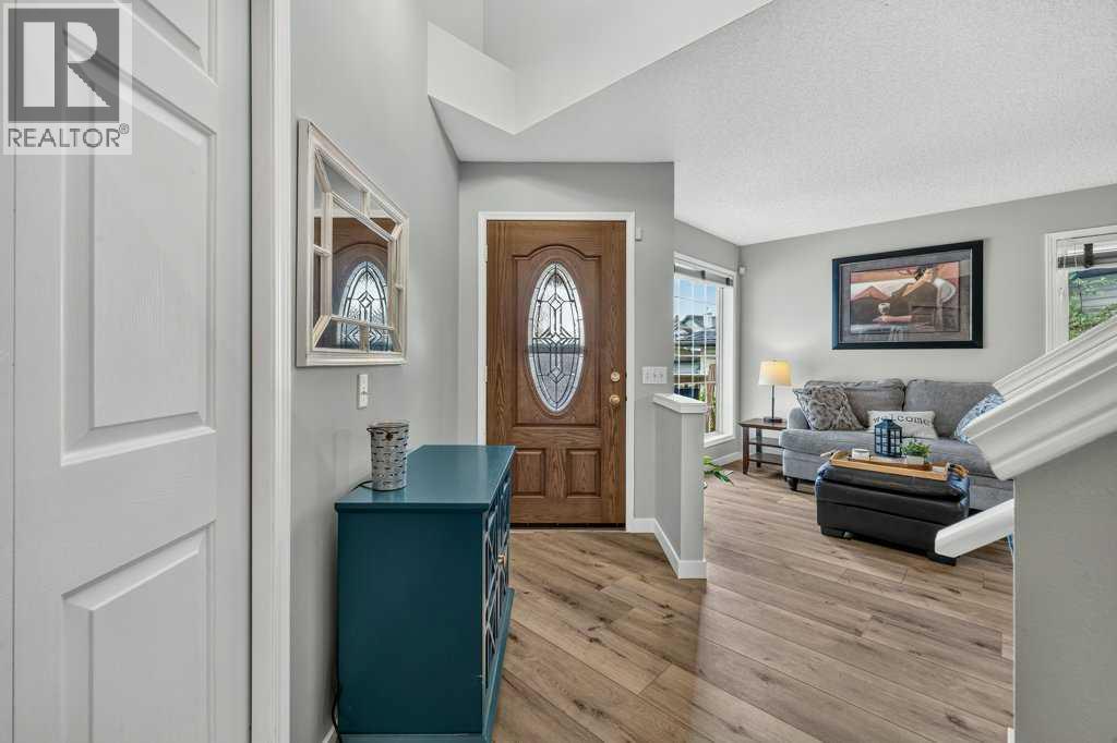 127 Tuscany Hills Park NW, Calgary, Alberta  T3L 2A3 - Photo 3 - A2343954