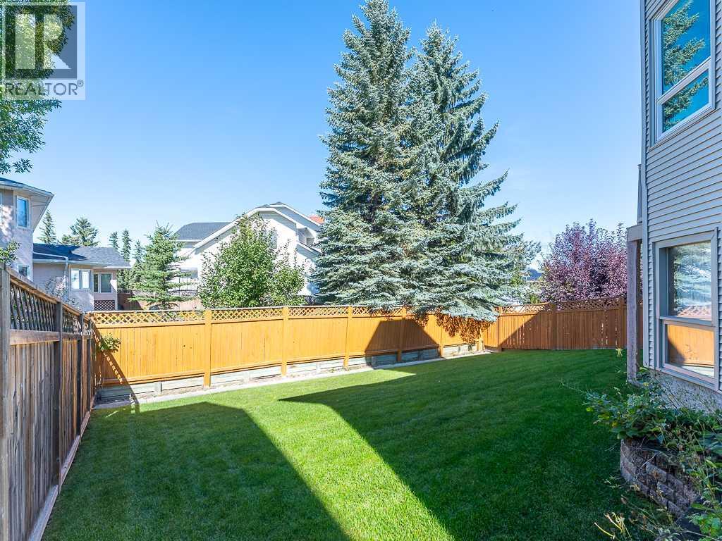 44 Straddock Crescent SW