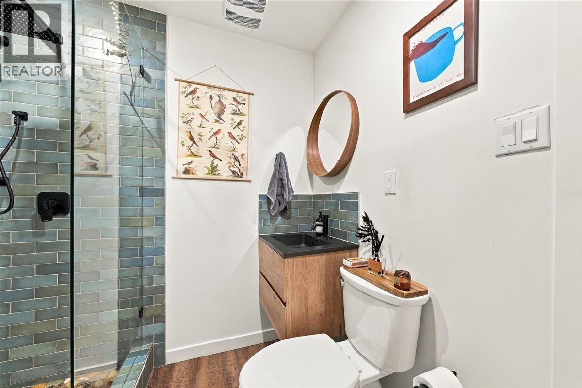 4151 Fircrest Place, North Vancouver, British Columbia  V7K 3A2 - Photo 32 - R3168139