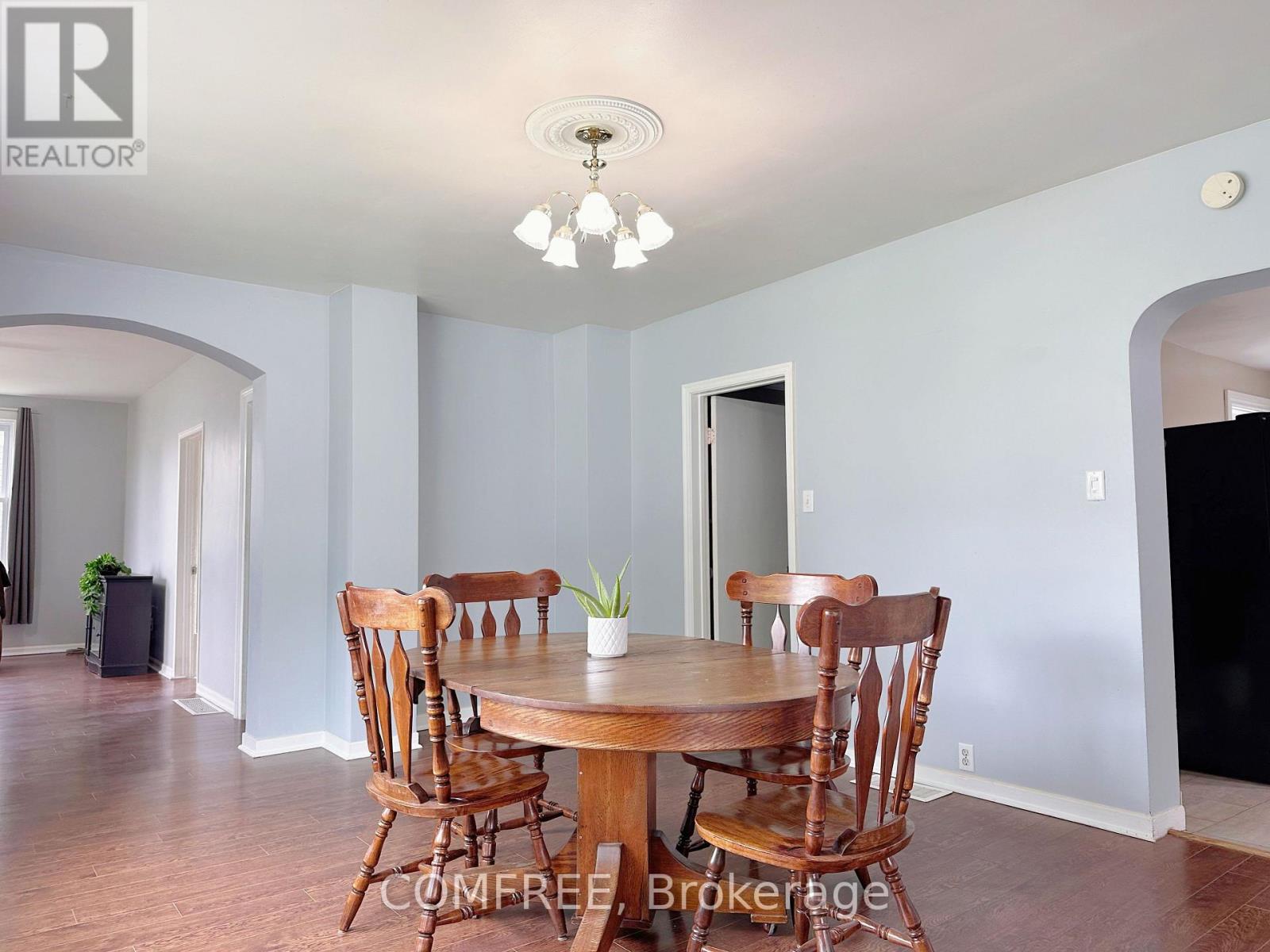 1657 Elgin Street, Kingsville, Ontario N0P 2G0 - Photo 11 - X13815344