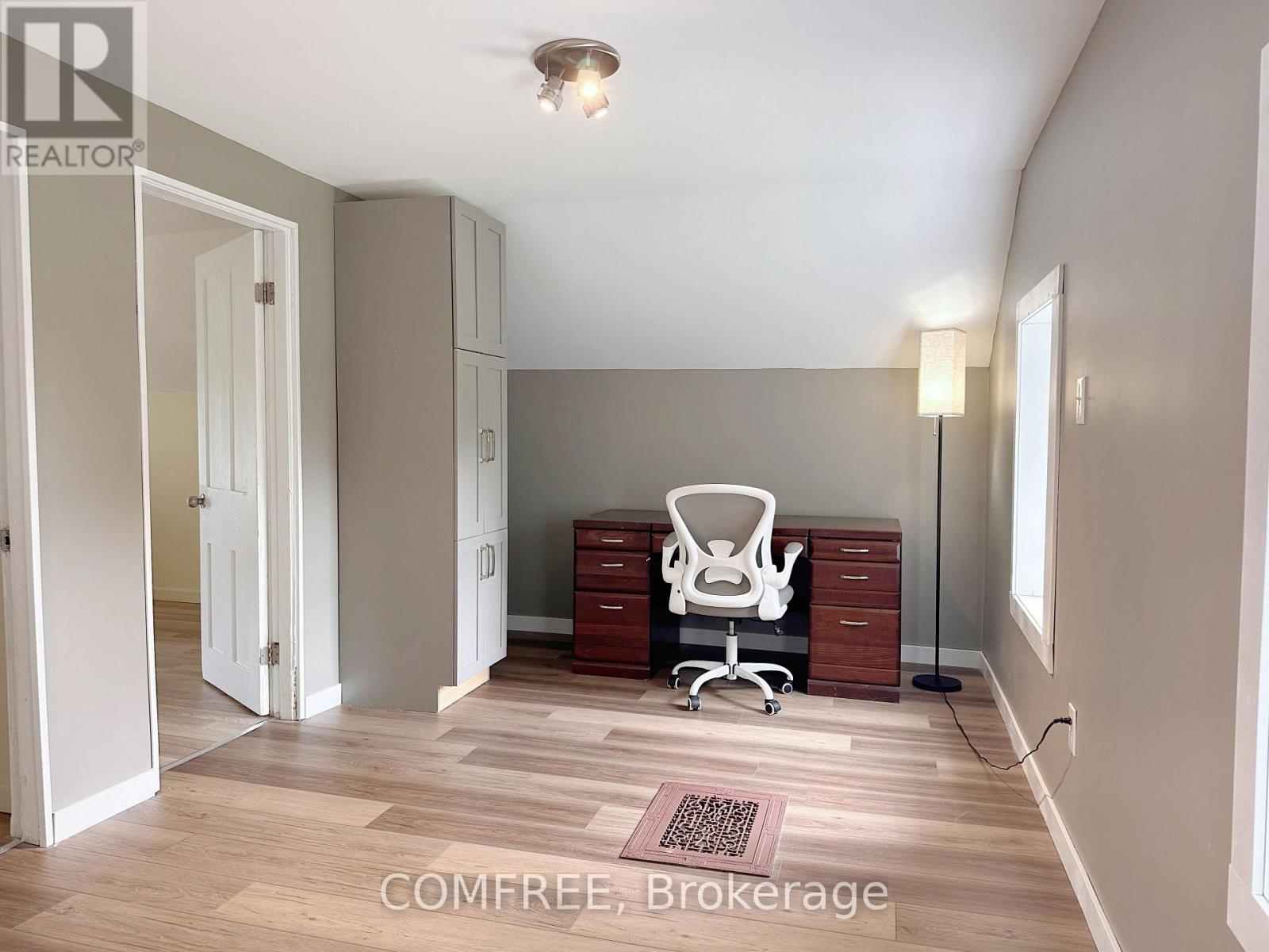 1657 Elgin Street, Kingsville, Ontario N0P 2G0 - Photo 19 - X13815344