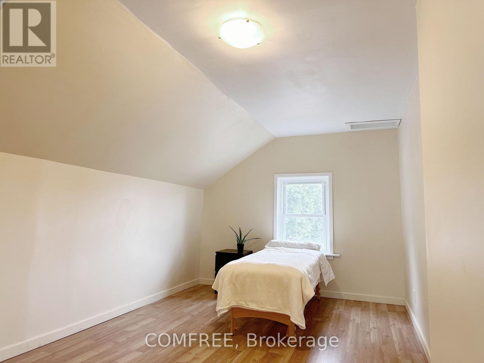1657 Elgin Street, Kingsville, Ontario N0P 2G0 - Photo 20 - X13815344