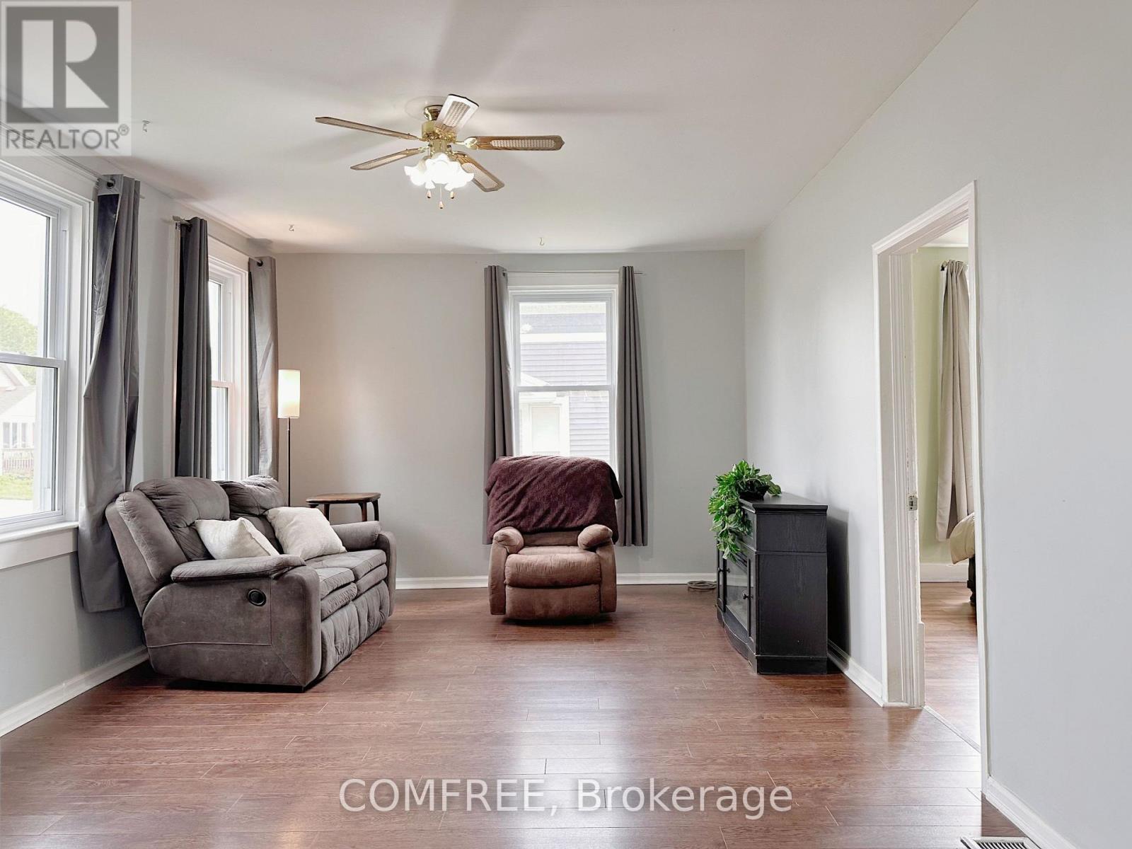 1657 Elgin Street, Kingsville, Ontario N0P 2G0 - Photo 7 - X13815344