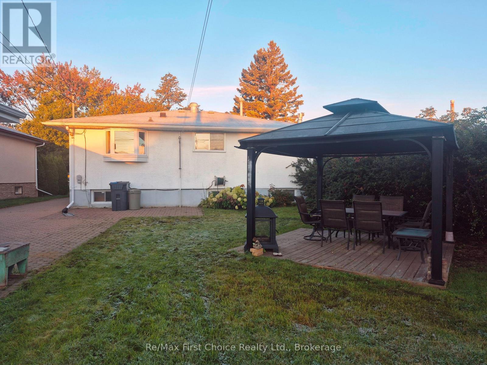 418 Westview Place, Thunder Bay, Ontario  P7C 4M3 - Photo 4 - X13815342
