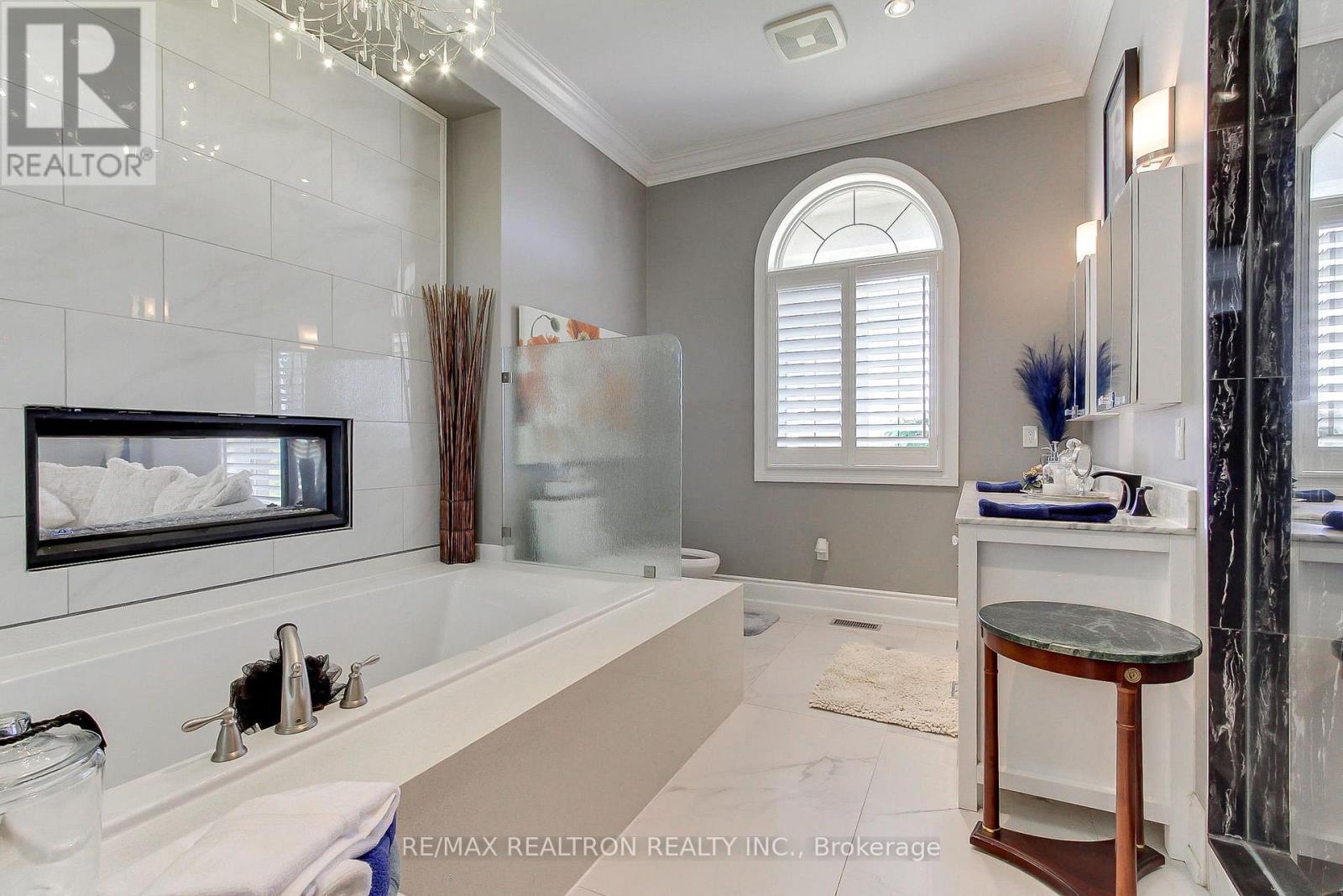 2875 Holborn Road, East Gwillimbury, Ontario  L0G 1R0 - Photo 24 - N13815386