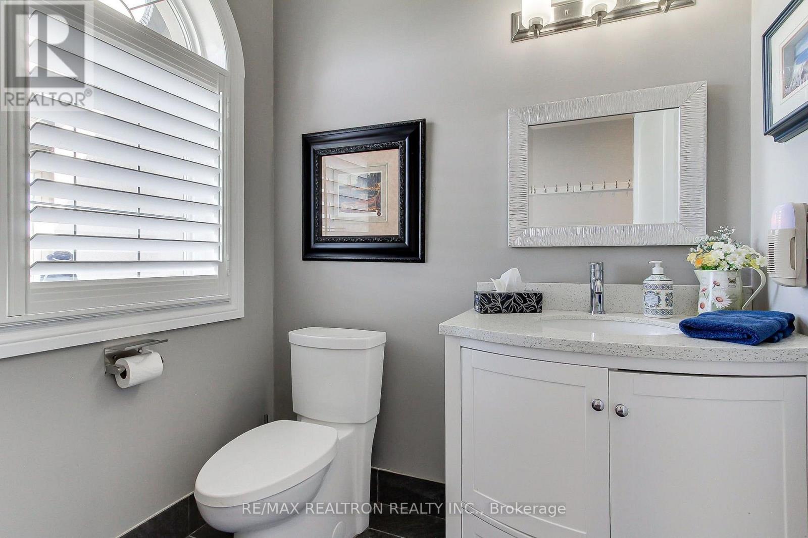 2875 Holborn Road, East Gwillimbury, Ontario  L0G 1R0 - Photo 33 - N13815386