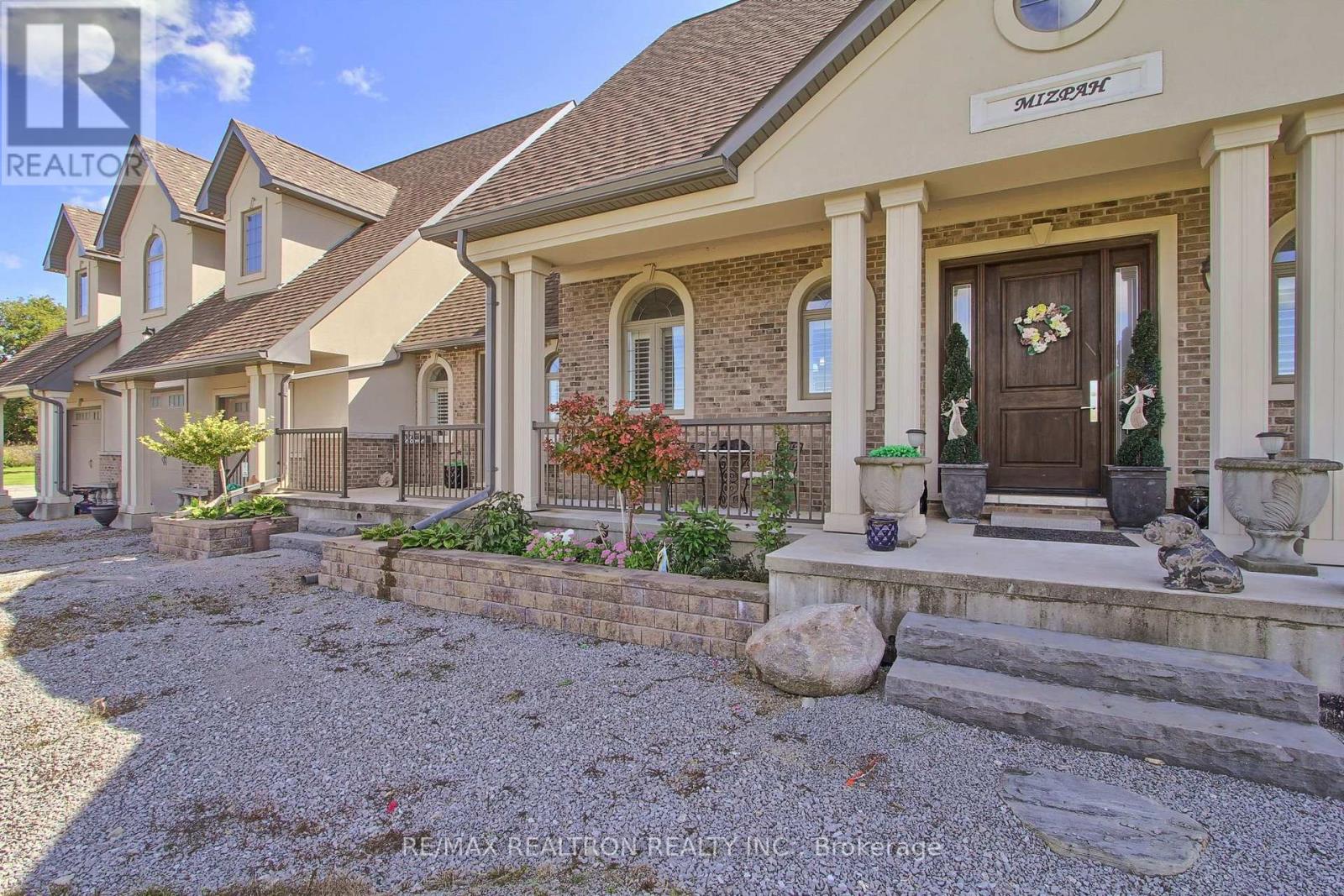 2875 Holborn Road, East Gwillimbury, Ontario  L0G 1R0 - Photo 4 - N13815386