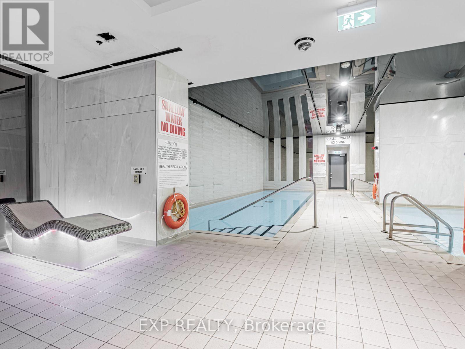 611 - 19 Bathurst Street, Toronto, Ontario  M5V 0N2 - Photo 36 - C13798418