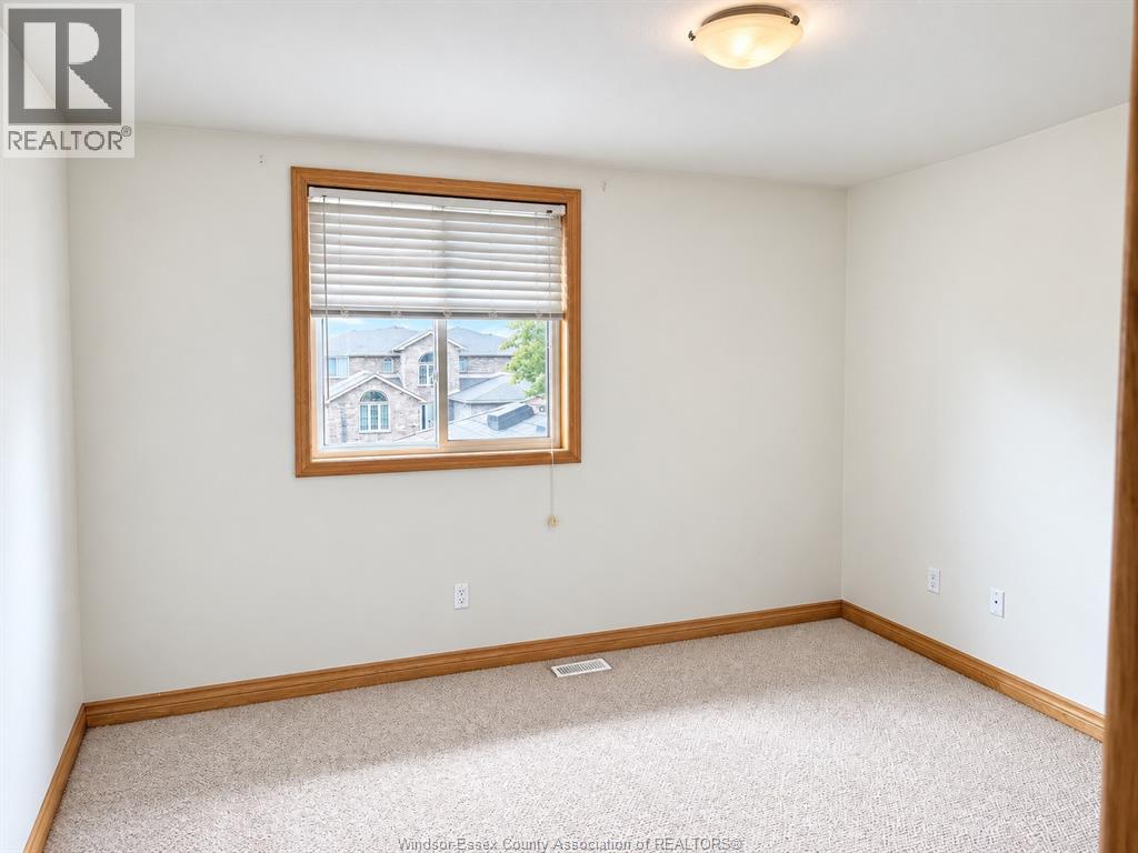 512 John Harvey, Windsor, Ontario  N9E 4W1 - Photo 18 - 26020767