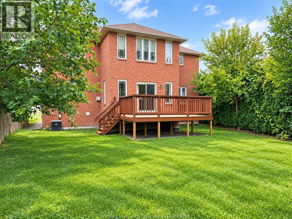 512 John Harvey, Windsor, Ontario  N9E 4W1 - Photo 22 - 26020767