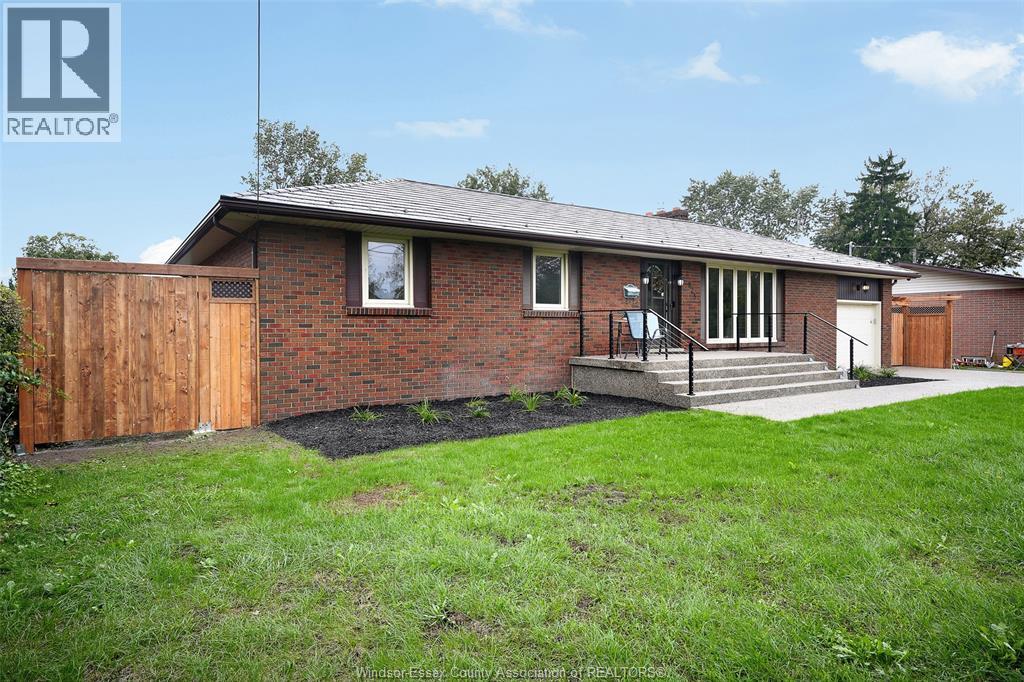 825 Morton Drive, Lasalle, Ontario  N9J 3V3 - Photo 5 - 26023069