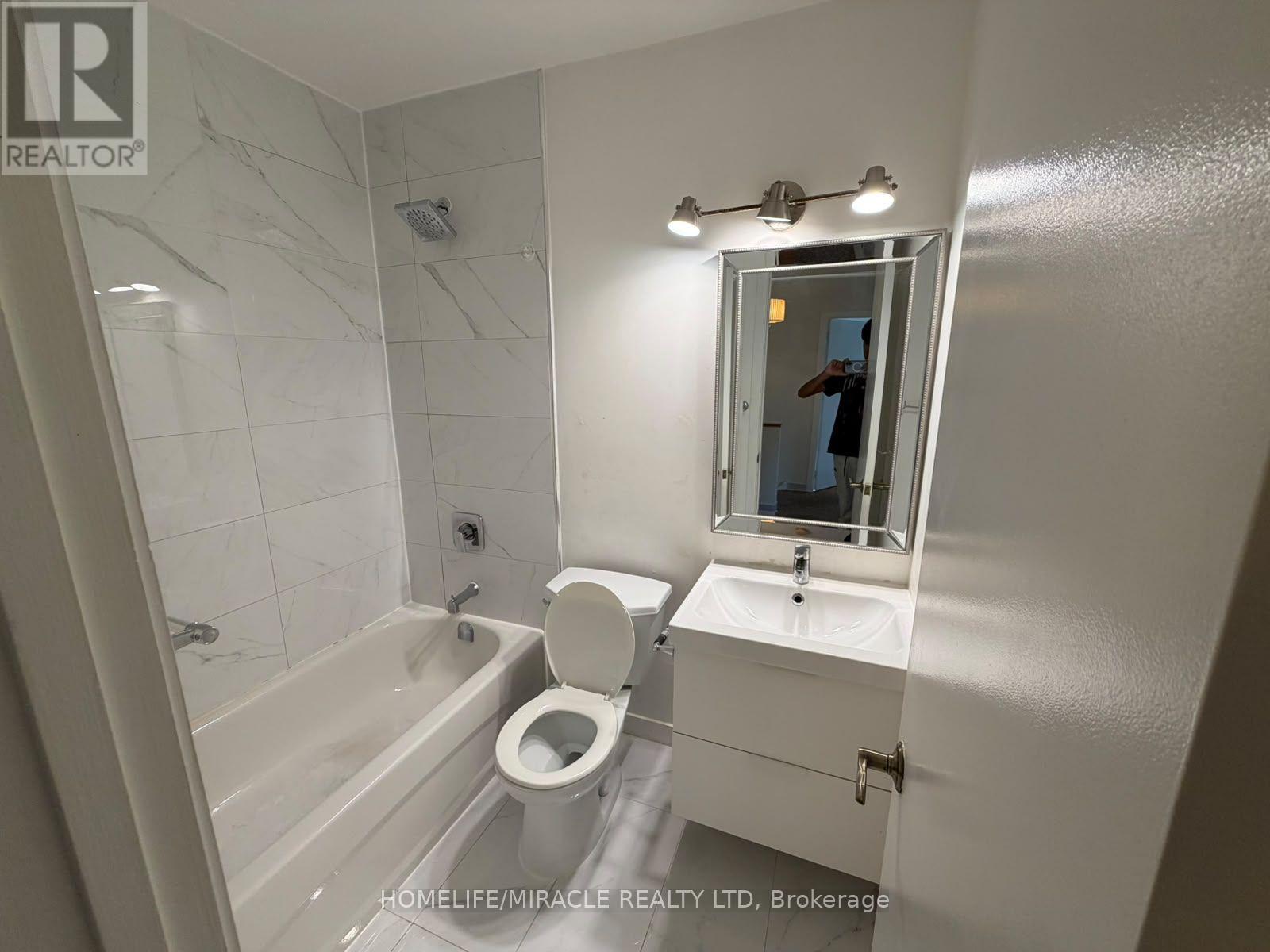 85 - 19 London Green Court, Toronto, Ontario  M3N 1K3 - Photo 10 - W13815372